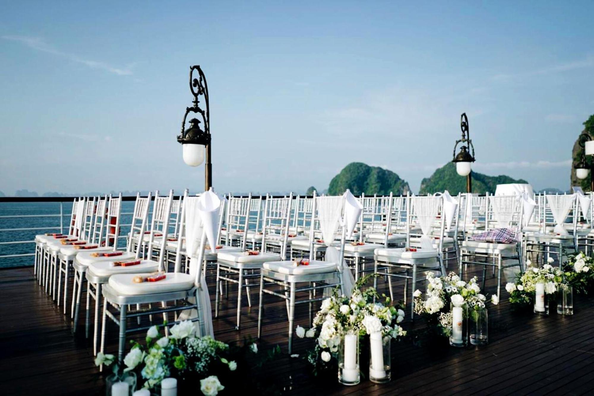 Hotel Ambassador Cruise Halong Bay à Hạ Long Extérieur photo