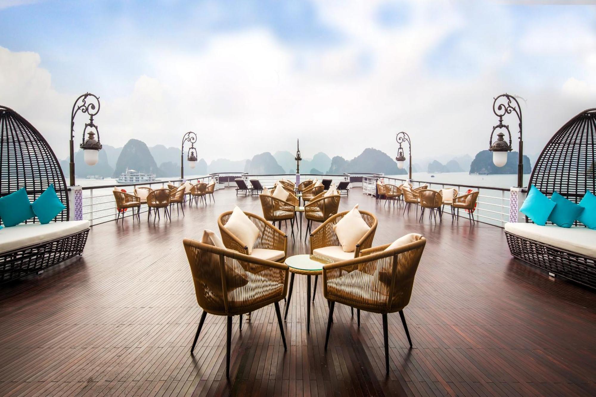 Hotel Ambassador Cruise Halong Bay à Hạ Long Extérieur photo