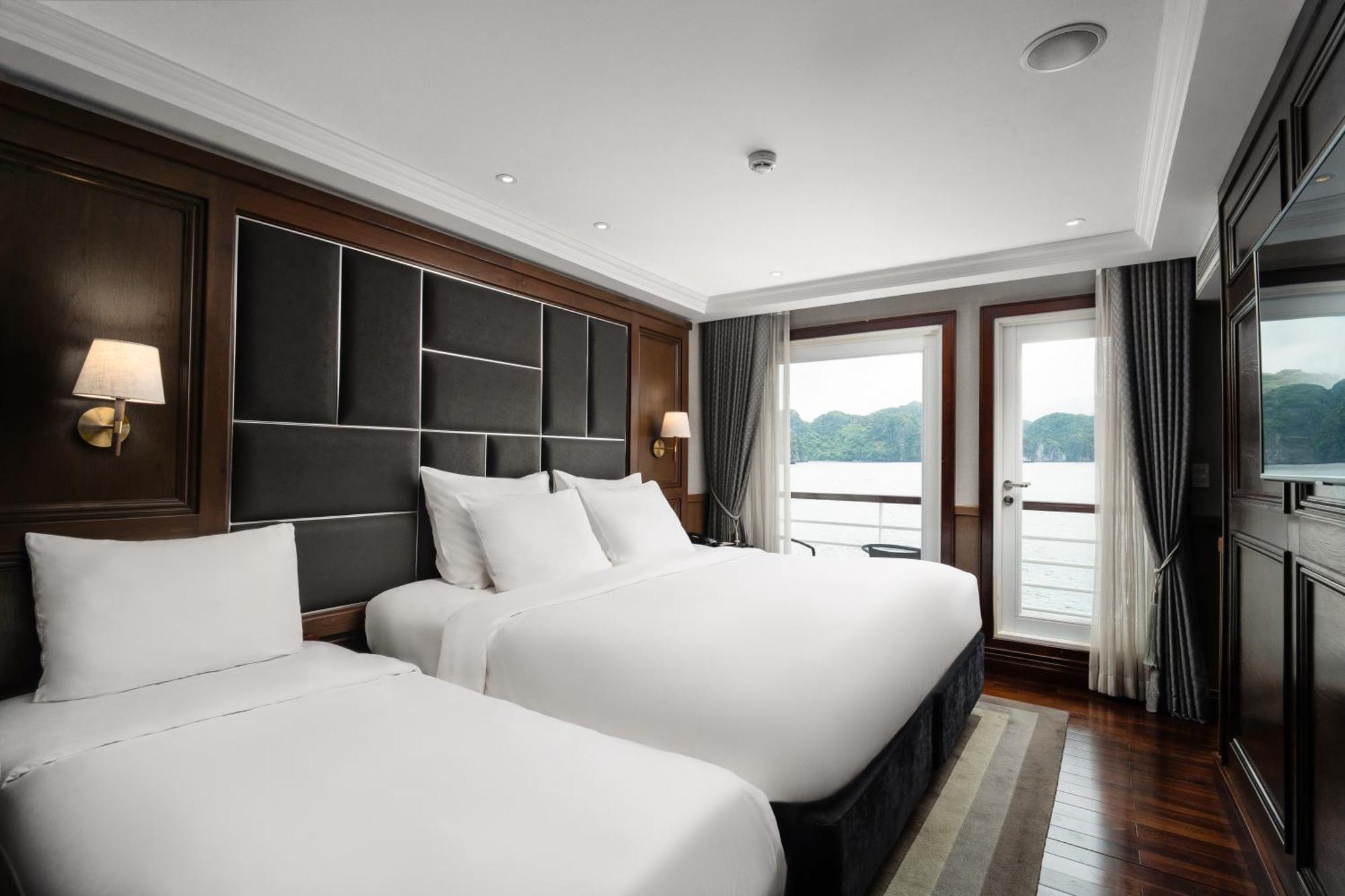 Hotel Ambassador Cruise Halong Bay à Hạ Long Extérieur photo