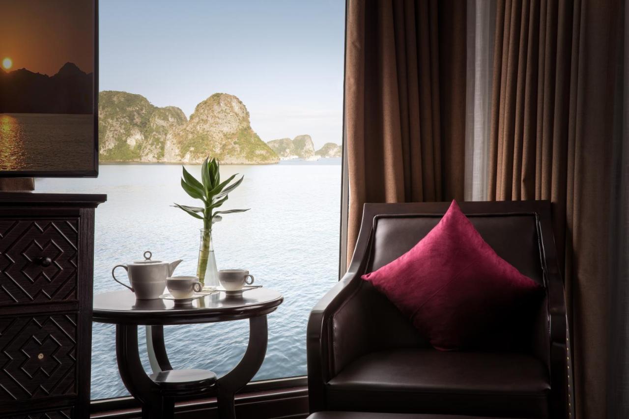 Hotel Ambassador Cruise Halong Bay à Hạ Long Extérieur photo